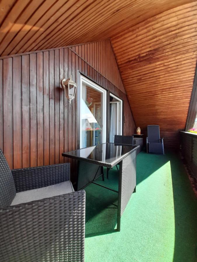 Ferienwohnung Mit Loggia Warstein Dış mekan fotoğraf